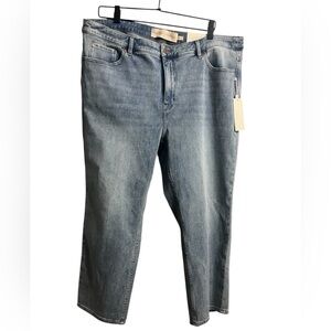 Woman’s Soft Surroundings ultimate denim slim leg crop jeans light wash 18W NWT